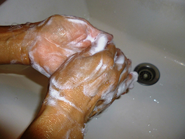 石鹸手洗い3回の衛生環境